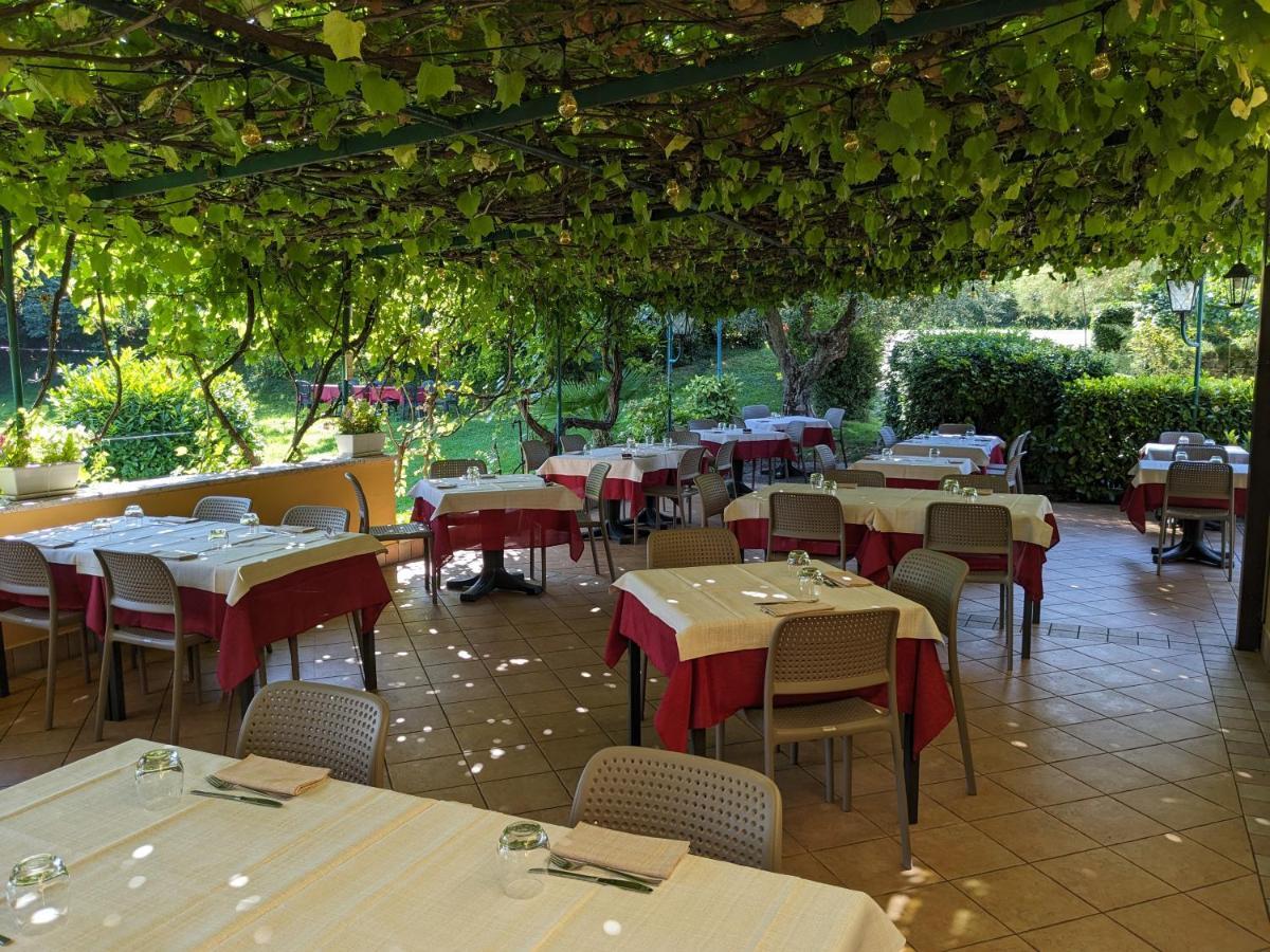 Ristorante Le Rasole Hotel Garda  Luaran gambar