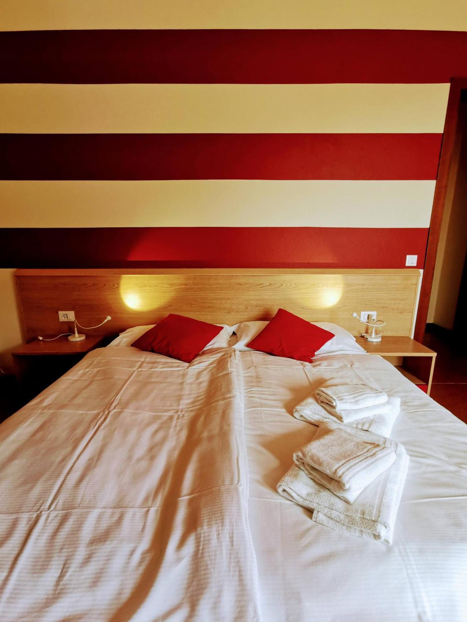 Ristorante Le Rasole Hotel Garda  Luaran gambar