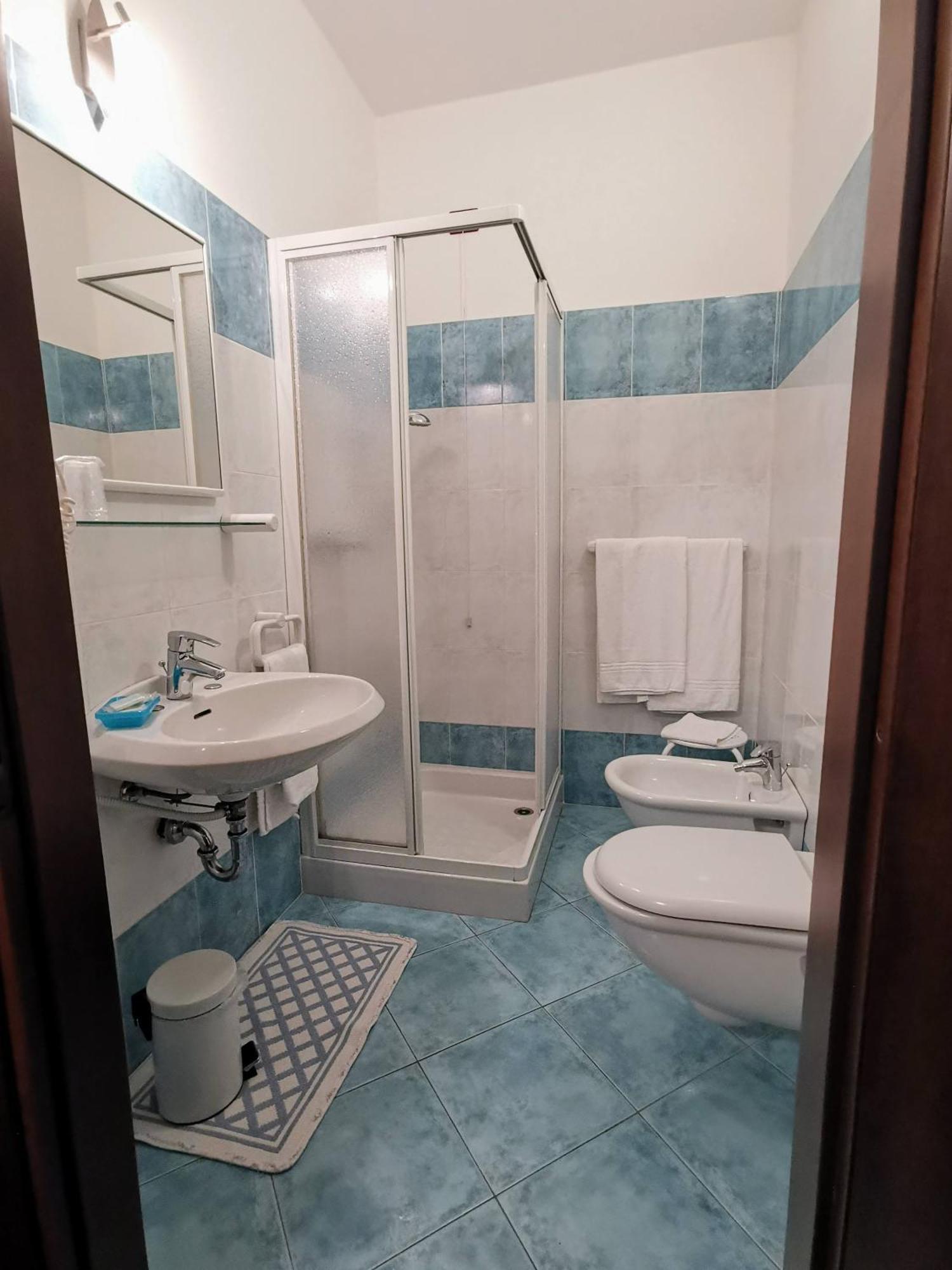 Ristorante Le Rasole Hotel Garda  Luaran gambar